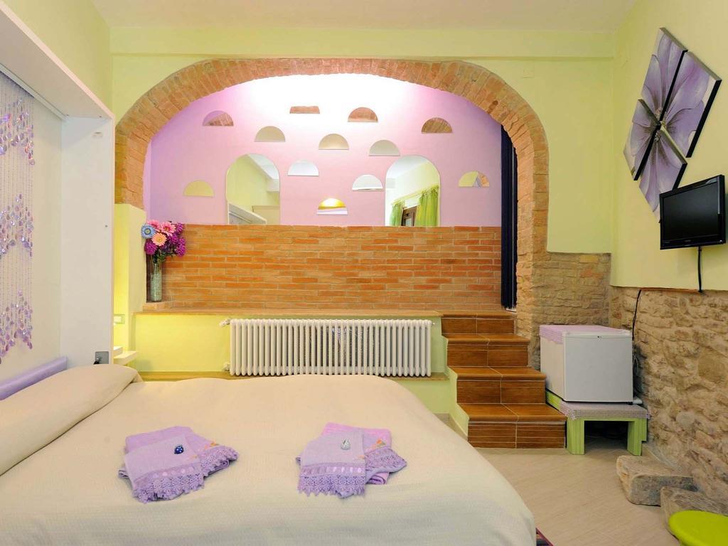 Alla Maison Di Alessia Bed and Breakfast Perugia Habitación foto